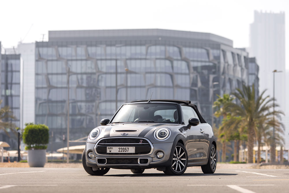 Rent a Mini Cooper S in Dubai